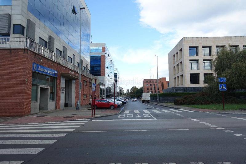 Foto fbb29149-204e-4f72-8dee-f66d185a42fb. Alquiler local comercial bar restaurante en artaza. en Leioa