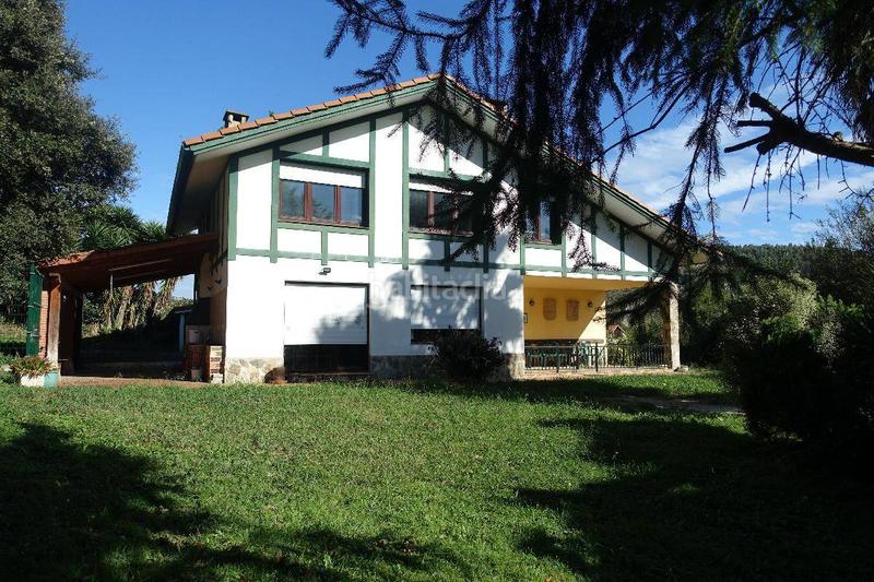 Foto 2a98506f-379a-42f8-ae44-70d48b46b43d. Chalet  unifamiliar en Samano en Samano Castro - Urdiales