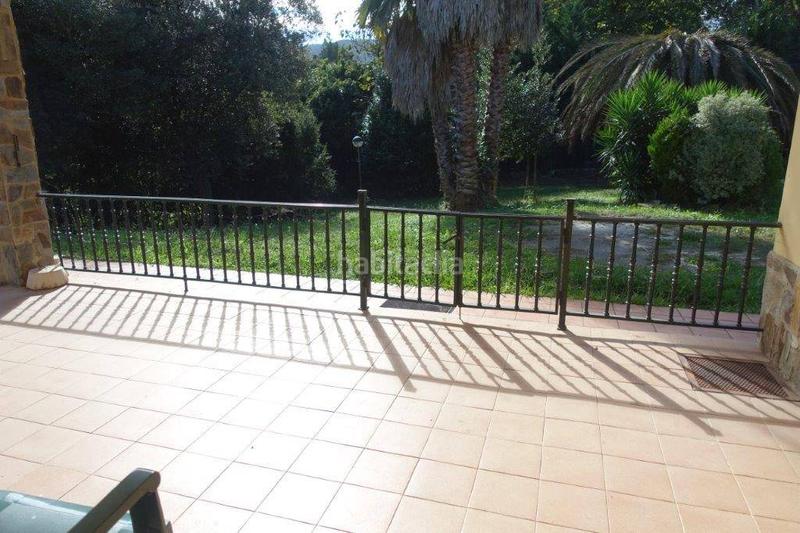 Foto 9763e14e-5178-48b6-b0e8-8be98d1e0933. Chalet  unifamiliar en Samano en Samano Castro - Urdiales