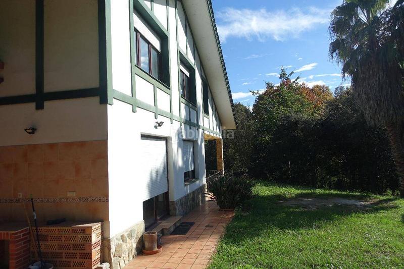 Foto a7cdca1a-ec9c-40c9-a702-6b5f11b7e46d. Chalet  unifamiliar en Samano en Samano Castro - Urdiales