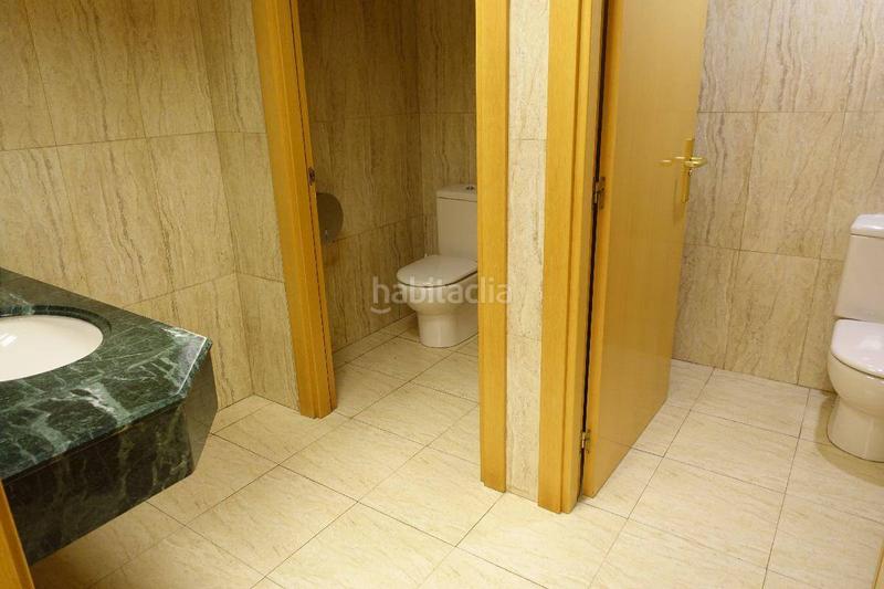 Foto b8cc1398-95d9-43b0-8411-ec4c01c1bfed. Location bureau dans Artatza-Pinueta-Pinosolo Leioa