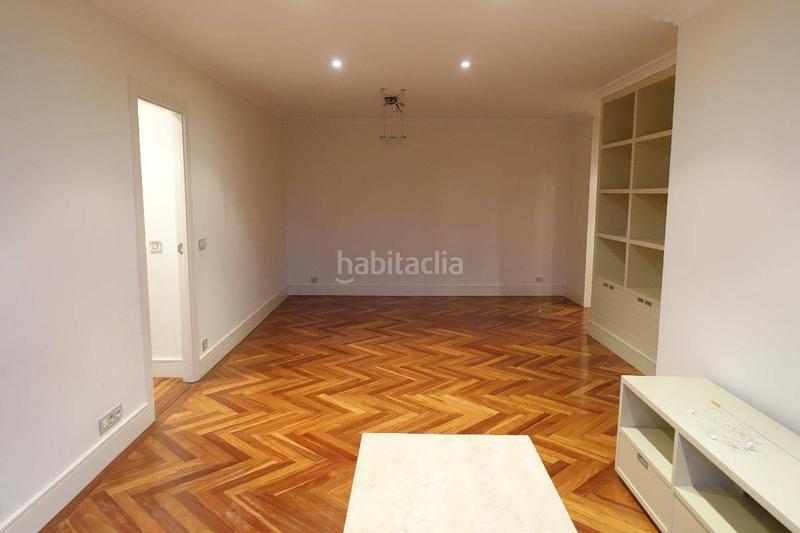 Foto 1eb17c6a-761d-4a54-ac84-801160d9ccf7. Alquiler piso  en alquiler en zabalburu en Iralabarri Bilbao