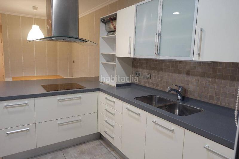 Foto e6d56751-8524-4a77-829e-2d75bc24b3be. Alquiler piso  en alquiler en zabalburu en Iralabarri Bilbao