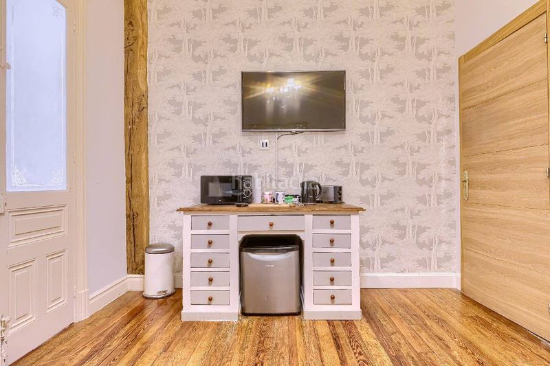 Foto 1ab599e6-8847-4617-ae44-41df1057a1f2. Pis a Abandoibarra - Guggenheim Bilbao