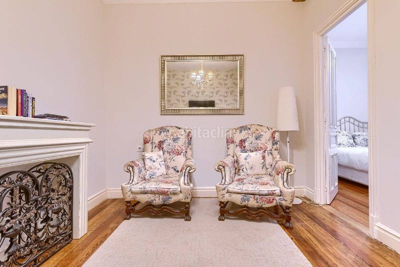 Foto 7e660bd5-297a-448f-82e4-c8a6a076b1bc. Pis a Abandoibarra - Guggenheim Bilbao