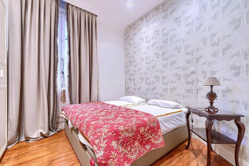 Foto 9117b662-41a1-4675-881a-845401cf2637. Pis a Abandoibarra - Guggenheim Bilbao