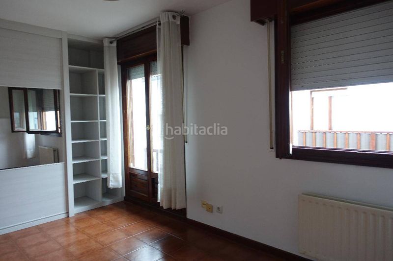Foto f813278d-d839-4a20-a027-6f0c36e0bad7. Xalet amb calefacció aparcament a Mioño-Santullán Castro - Urdiales