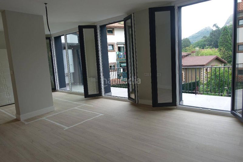 Foto 40f3902f-b668-465a-9772-4183e776cd03. Piso venta de duplex con jardín en mioño en Mioño-Santullán Castro - Urdiales