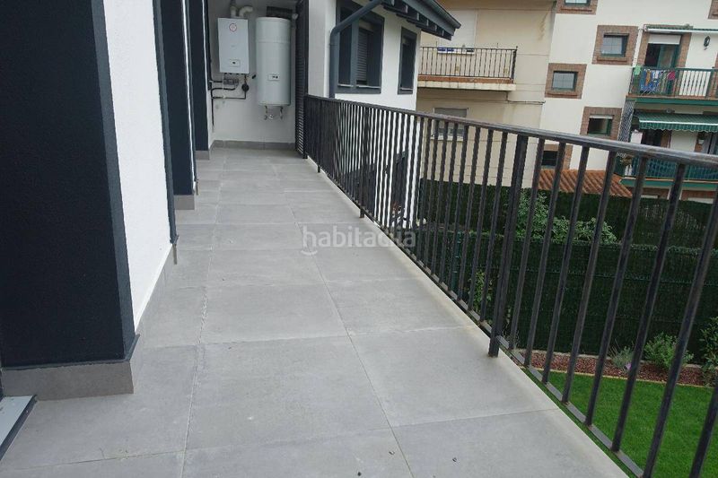 Foto 92a8d21c-b0c4-4fa0-9b7e-09c0cf7c29e7. Piso venta de duplex con jardín en mioño en Mioño-Santullán Castro - Urdiales