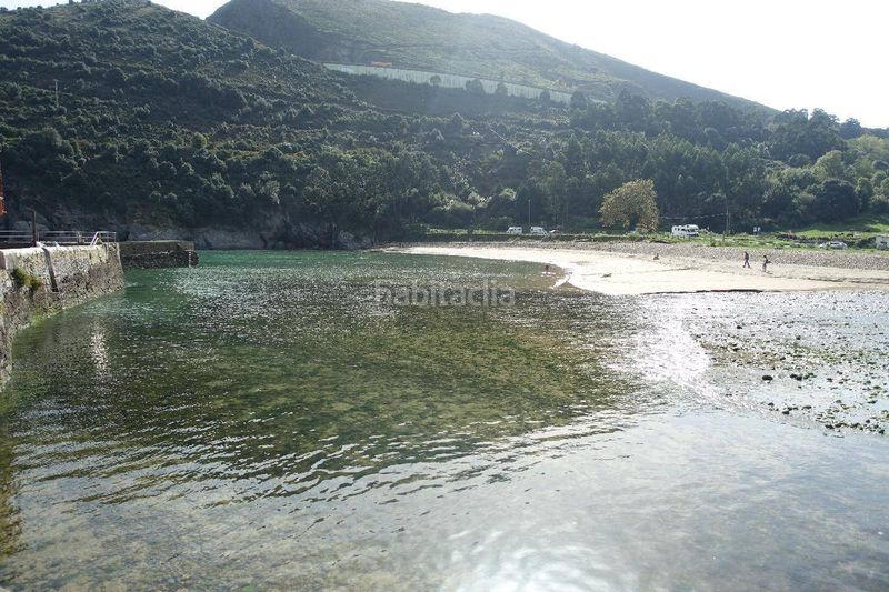 Foto a71b838d-0fc0-433f-8ef1-0047aaee134a. Piso venta de duplex con jardín en mioño en Mioño-Santullán Castro - Urdiales