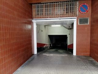 Lloguer Aparcament cotxe a Avenida de vilagarcía 23. Plaza de garaje en el centro de santiago