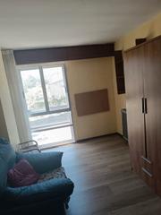 Flat in Avenida de Romero Donallo 22