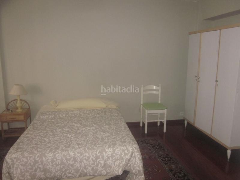 Foto 248260ce-da8e-4a9d-96ea-320184bf26c4. Miete etagenwohnung mit heizung in Ensanche - Sar Santiago de Compostela