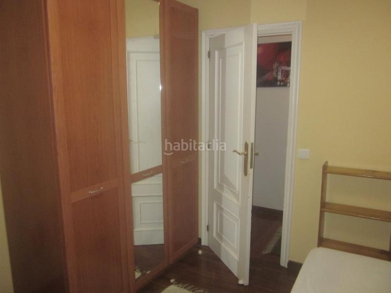 Foto 27d075d4-fcbf-4d98-a019-baeab85a9b70. Rent flat with heating in Ensanche - Sar Santiago de Compostela