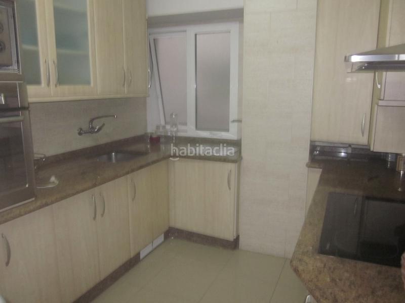 Foto e5d10893-0281-412f-bb58-e15378652e74. Rent flat with heating in Ensanche - Sar Santiago de Compostela