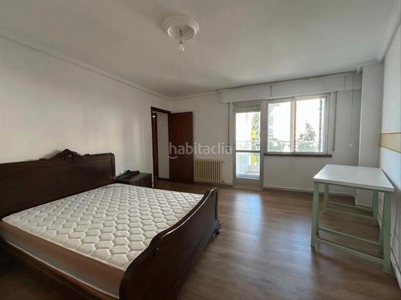 Foto d6e672ea-b3c9-4609-9216-767e74ec3f9f. Affitto appartamento in Ensanche - Sar Santiago de Compostela