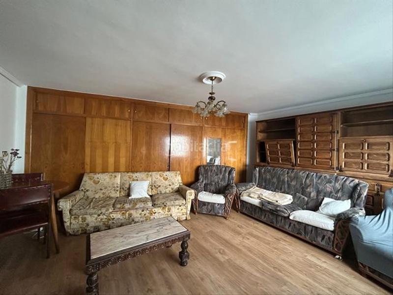 Foto c4021467-a9eb-484a-8758-e4d14be543fe. Rent flat in Ensanche - Sar Santiago de Compostela