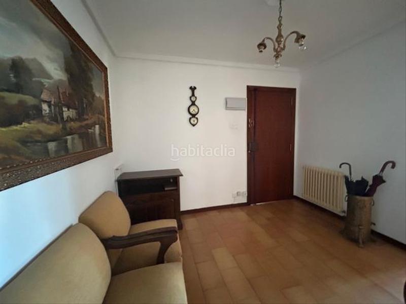 Foto d8de36b6-5e40-4d01-b09e-80e5728628ad. Rent flat in Ensanche - Sar Santiago de Compostela