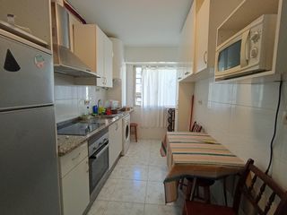 Location Appartement  Rúa de ramón cabanillas. Piso 3 habitaciones  muy céntrico para curso académico