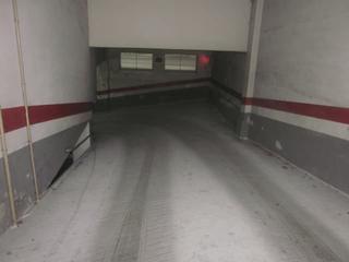 Parking coche en Rúa de Sánchez Freire