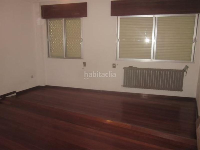 Foto ce40f02c-eac7-401f-af51-393f04eed907. Casa con parcheggio in Castiñeiriño - Cruceiro de Sar Santiago de Compostela