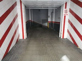 Lloguer Aparcament cotxe  N/a