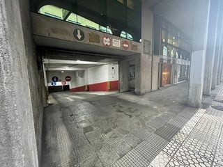 Posto auto in Avenida de Rosalía de Castro