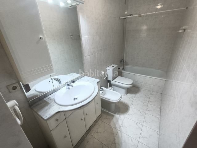 Foto 3d34d51b-c02b-41e0-bbf8-f39365bc5cfe. Miete appartement mit heizung parking in O Milladoiro Ames