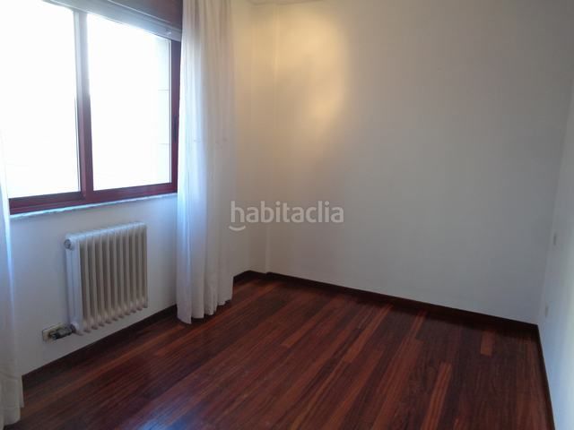 Foto ad89a5b5-c7f0-40c7-9938-9cf9c68dc8ab. Miete appartement mit heizung parking in O Milladoiro Ames