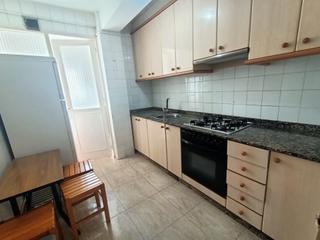 Location Appartement  Rúa doutor maceira. Piso de 3 dormitorios  para estudiantes próximo al campus sur