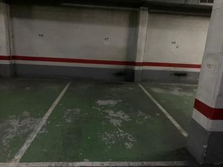 Lloguer Aparcament cotxe  Avenida de rosalía de castro