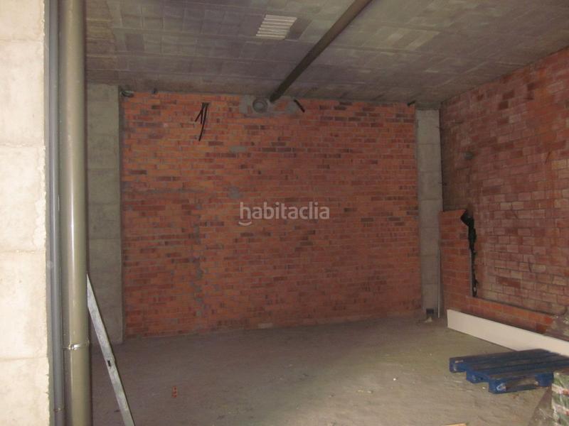 Foto f098f555-54e0-45eb-ac59-310d65dd89fe. Lloguer local comercial a Conxo Santiago de Compostela
