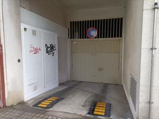 Posto auto in Rúa da Estrada