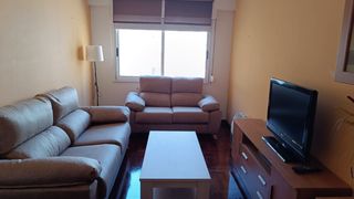 Affitto Appartamento  Rúa do hórreo. Piso céntrico de 3 dormitorios se van a poner algunos muebles nu