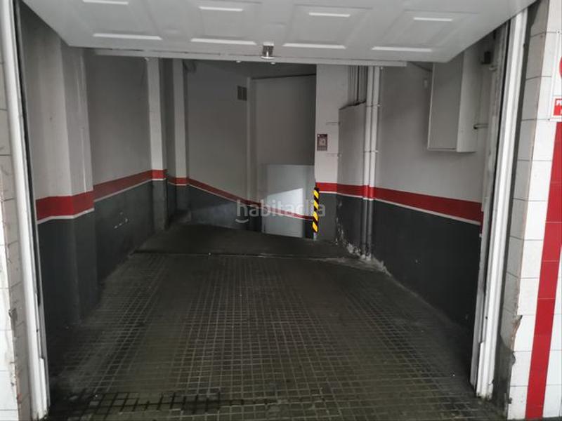 Foto 879480f9-2027-4d12-95ca-35c9802ba6cb. Posto auto in Ensanche - Sar Santiago de Compostela