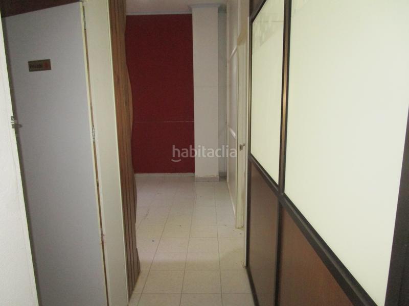 Foto b53fc772-9b7c-45bd-be7c-9f3e6f4ff8c7. Location local commercial dans Ensanche - Sar Santiago de Compostela