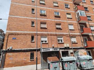 Pis en Delicias. Piso en calle caamao 70, cuarta planta sin ascensor.vivienda co