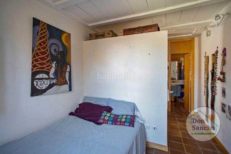 Foto c28acb6d-1f7d-4e97-8d45-3fd3d45ed092. Casa amb calefacció aparcament a Simancas