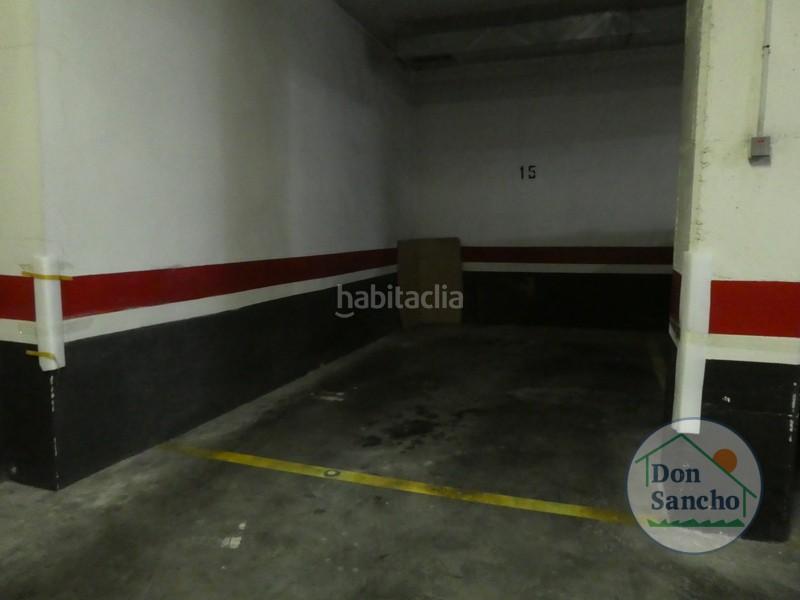 Foto 9916c7a9-00d1-4806-ac58-e0f6e2f44fd3. Car parking in Delicias Valladolid