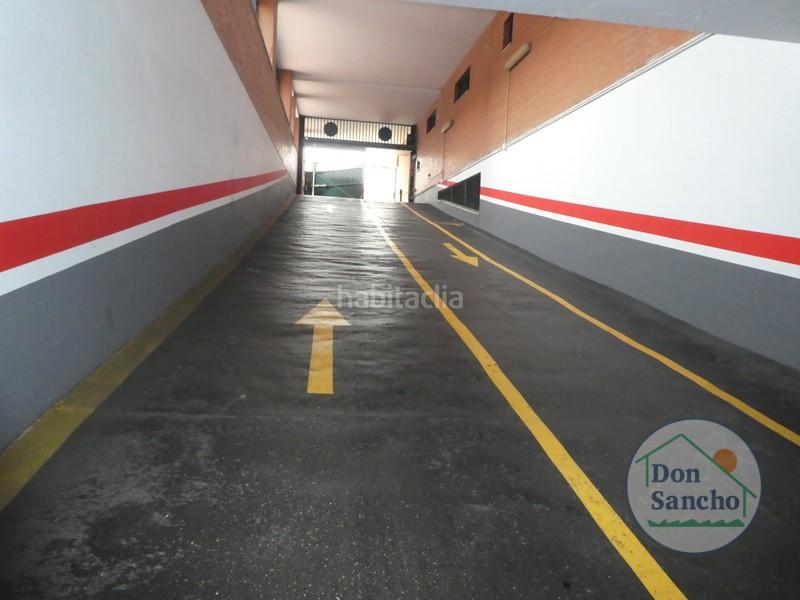 Foto b920d67f-74c3-4e95-9d7d-e17c74ebd149. Car parking in Delicias Valladolid