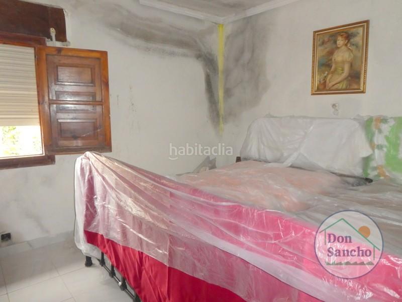 Foto 2f968ee8-6572-4f07-a014-059abe877c9b. Casa amb aparcament a Olivares de Duero