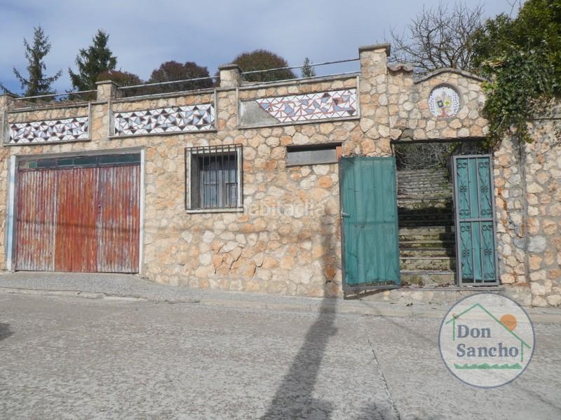 Foto 3074dbce-8efb-4476-8270-708ce7bf89af. Casa amb aparcament a Olivares de Duero