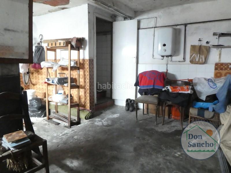 Foto 77763216-e435-44c0-8a62-794af28b1ed2. Casa amb aparcament a Olivares de Duero