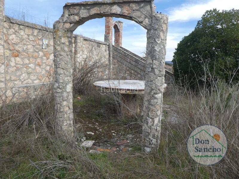 Foto bf357326-39bc-45e4-a3d3-f86115ee29c9. Casa amb aparcament a Olivares de Duero