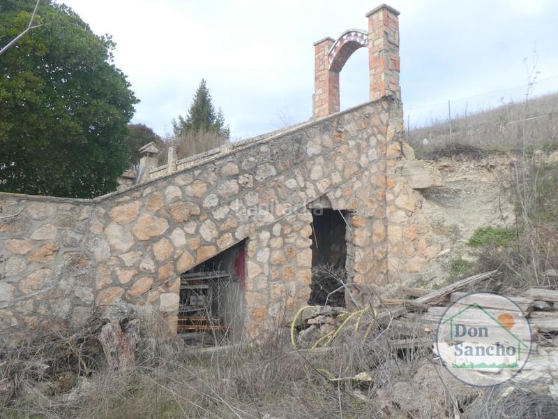 Foto c847f32e-6e84-46f3-ae9e-cca36feca600. Casa amb aparcament a Olivares de Duero