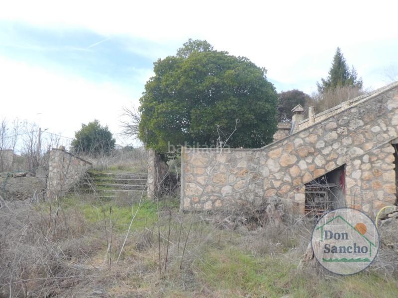 Foto dcaf2867-fbd3-4482-87d3-77d68a5c5c22. Casa amb aparcament a Olivares de Duero