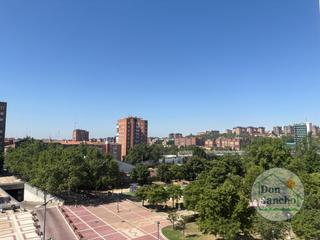 Pis a Plaza de Toros. Presentamos una espectacular vivienda de 162 metros cuadrados co