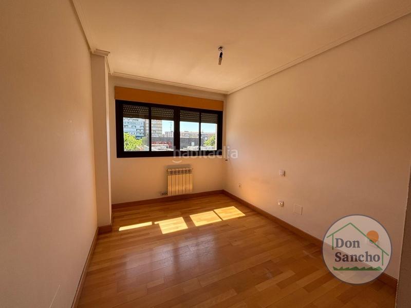 Foto 0c6bec55-5f9f-4b38-8032-264ce1bf32d5. Appartement avec chauffage parking dans Plaza de Toros Valladolid