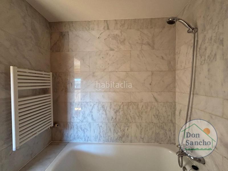 Foto 3cdcb558-8dde-415f-a3df-d2bb65b62951. Appartement avec chauffage parking dans Plaza de Toros Valladolid