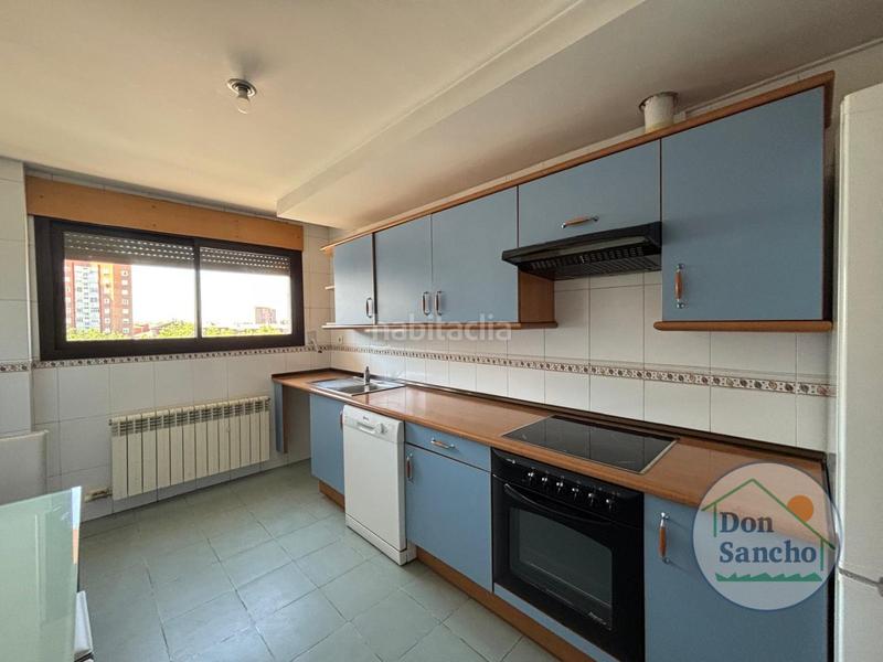 Foto 53efe4a4-31a9-4a66-88c9-99182a8e8f71. Appartement avec chauffage parking dans Plaza de Toros Valladolid